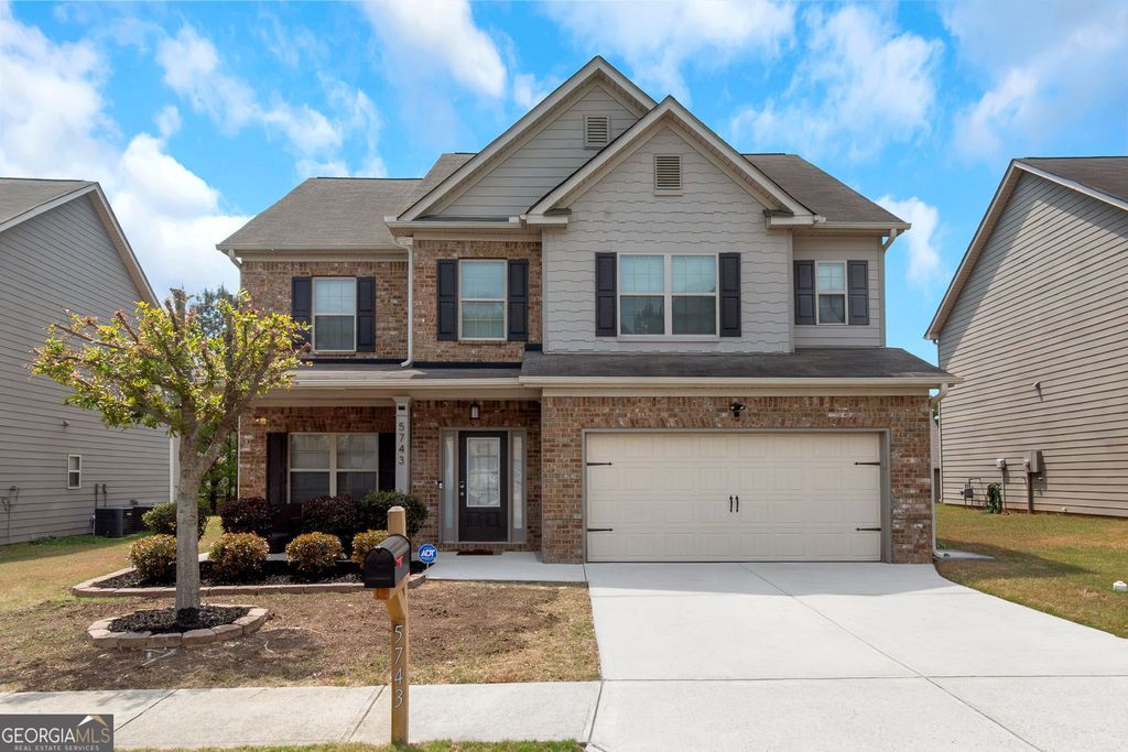 Photo of 5743 Savannah River Road, Atlanta, GA 30349 (MLS # 10730198)