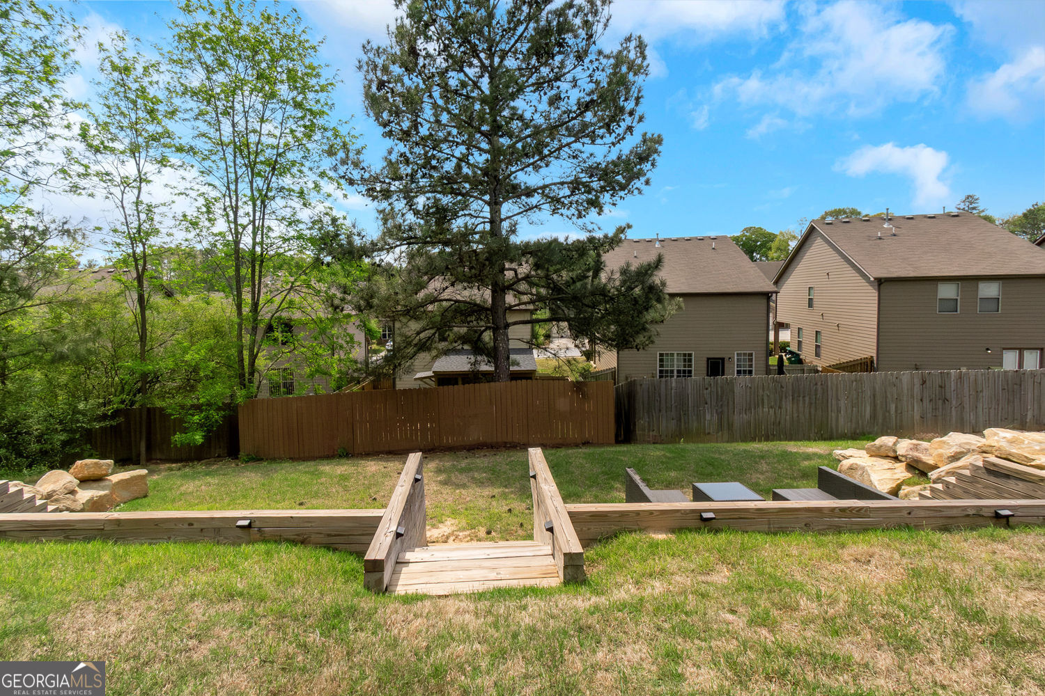 5743 Savannah River RD