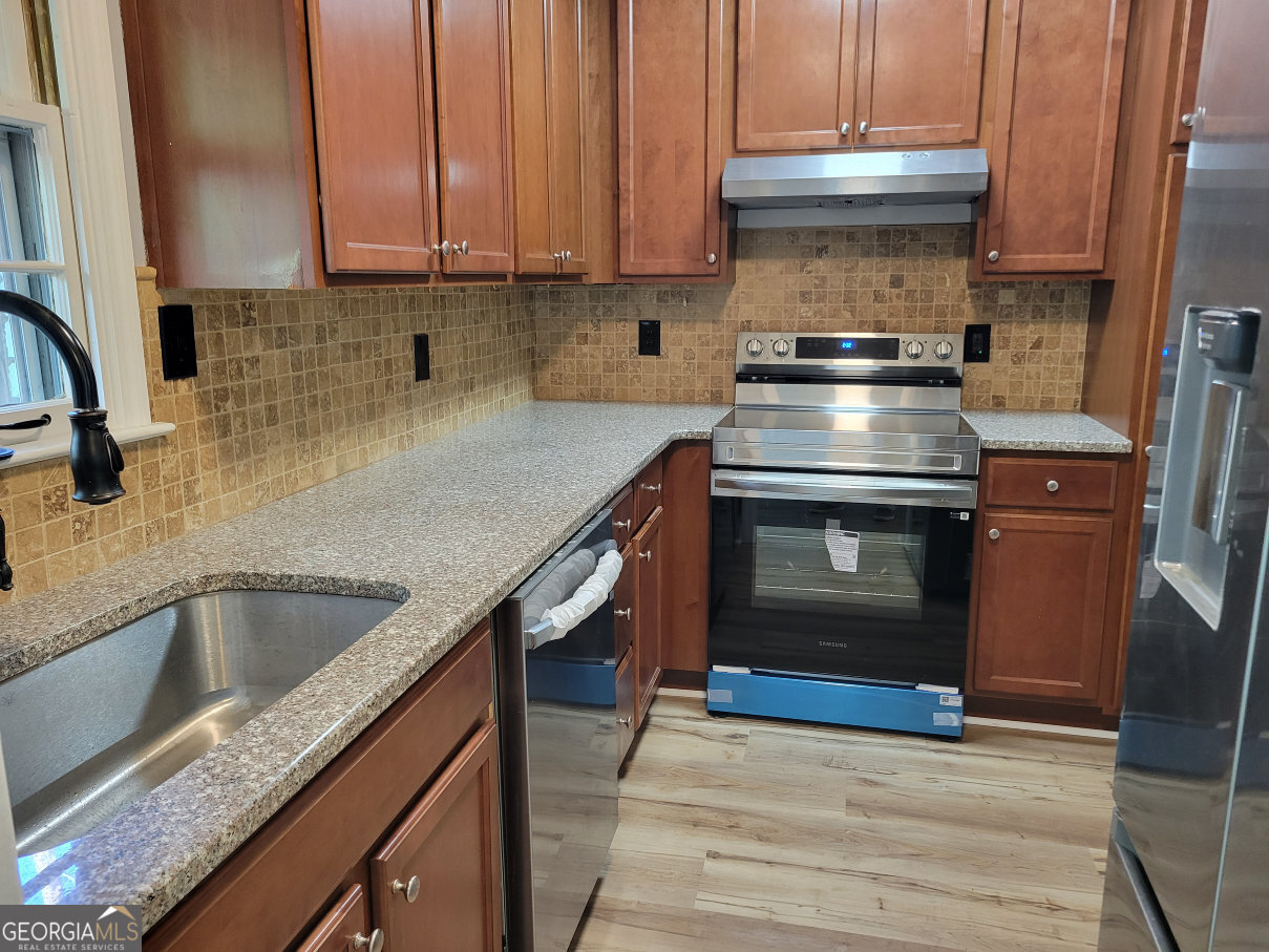 136 Peachtree Memorial DR NW GA8