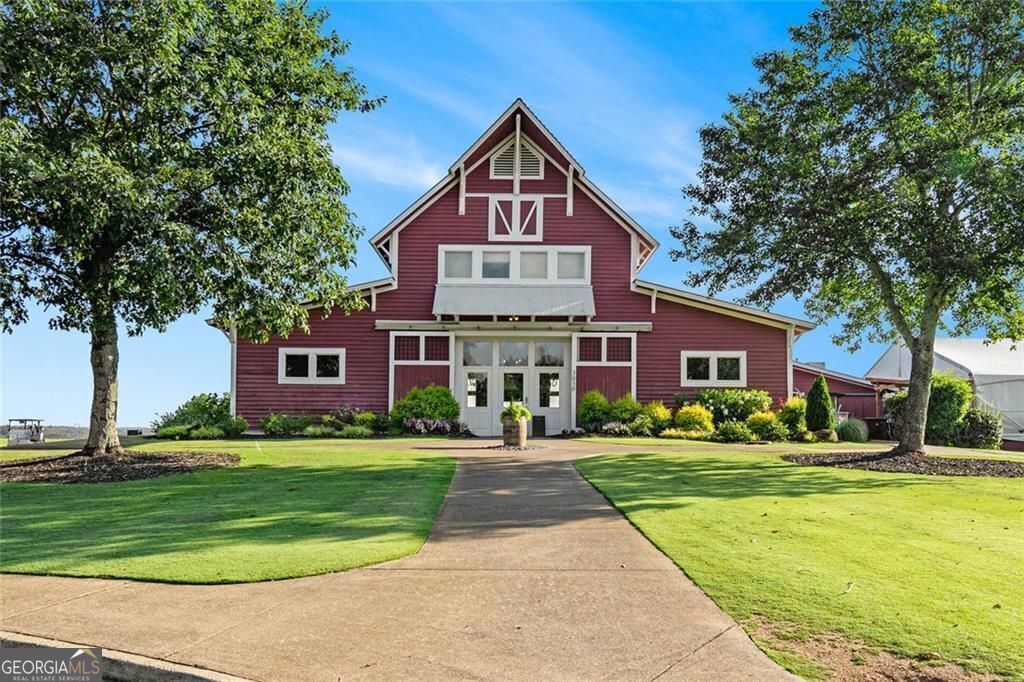 BRADSHAW FARM - Residential