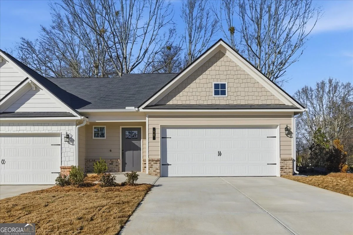 16 Silver Leaf Lane Unit 1