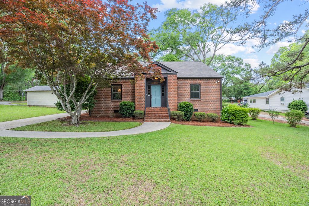 Photo of 156 Dixon Street, Jonesboro, GA 30236 (MLS # 10774739)