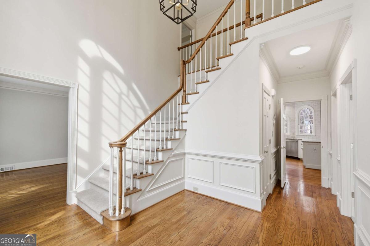 5716 Fairley Hall CT