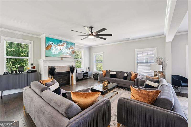 3167 Stonegate DR SW