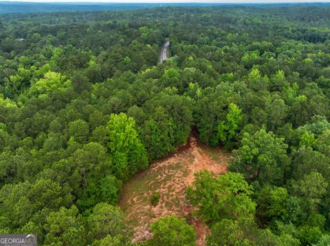 Photo of 240 Pebble Hill Road SE, Milledgeville, GA 31061 (MLS # 10787499)