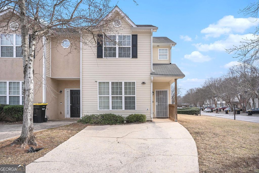 Photo of 2326 Nicole Drive, Hampton, GA 30228 (MLS # 10690873)