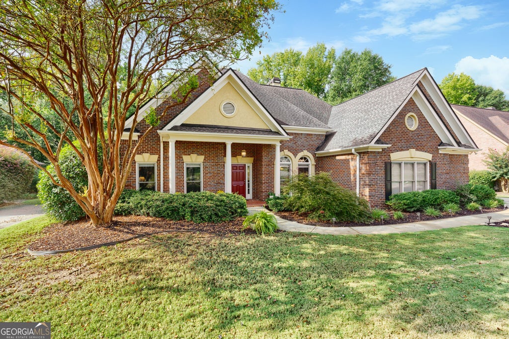 Photo of 7040 Grassmoor Grange Way, Cumming, GA 30040 (MLS # 10847693)