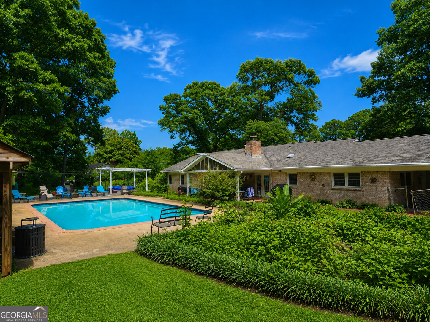 5045 Fox Forest