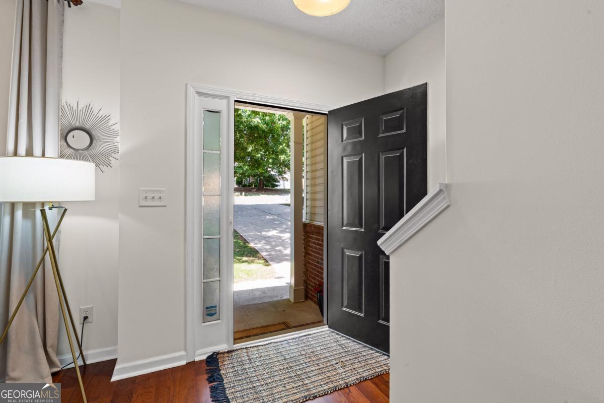 305 Penfield CIR