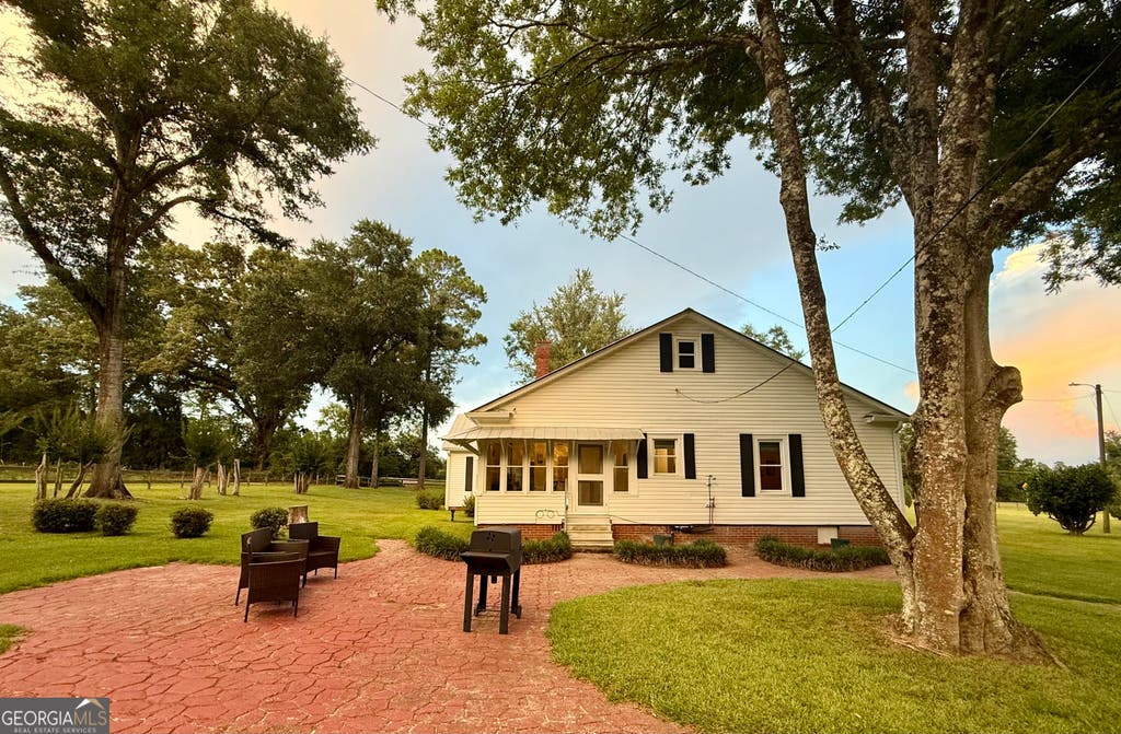 Photo of 1693 Burtons Ferry Highway, Sylvania, GA 30467 (MLS # 10809081)