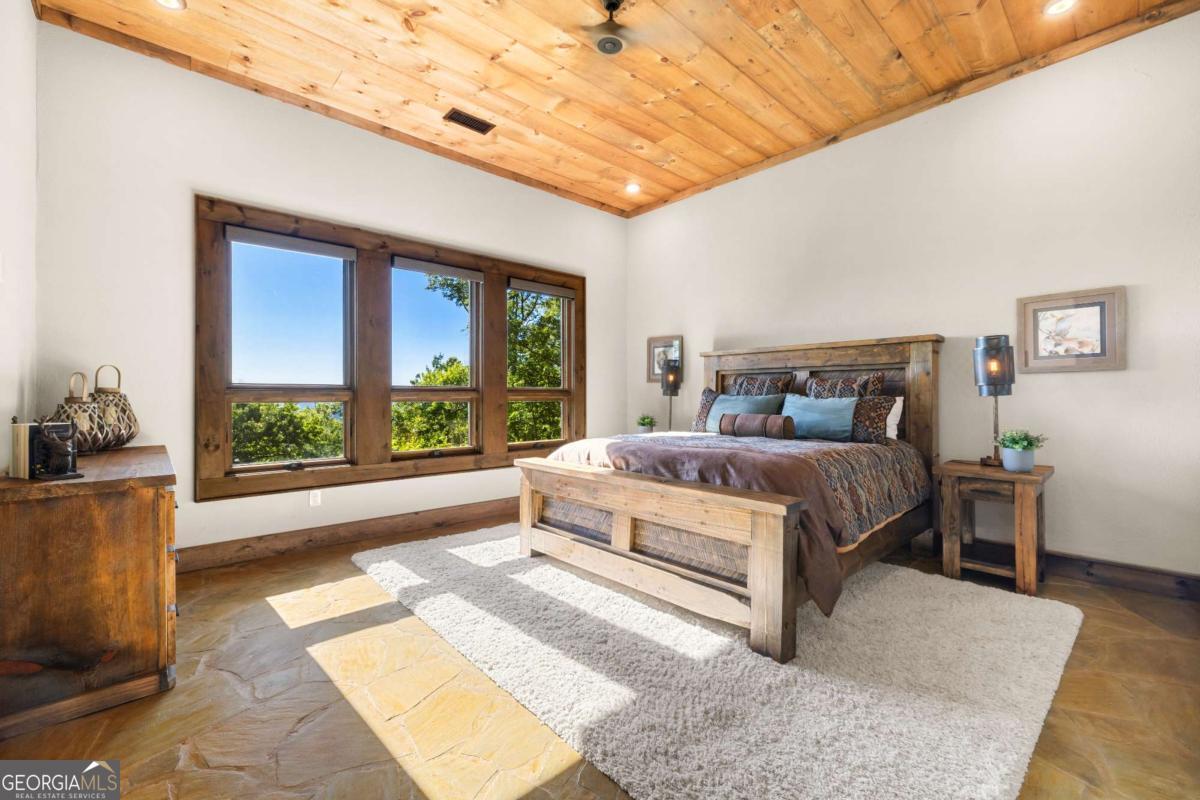 Mountain High - Residential