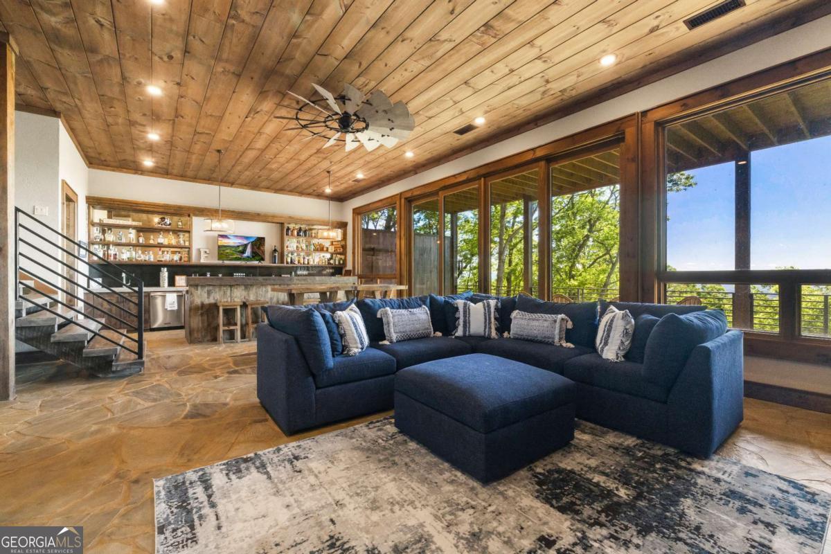 Mountain High - Residential