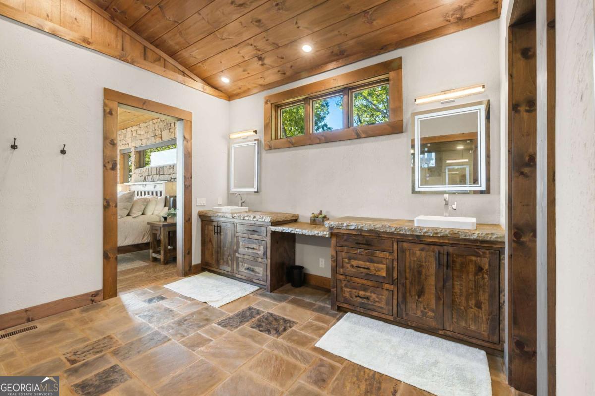 Mountain High - Residential