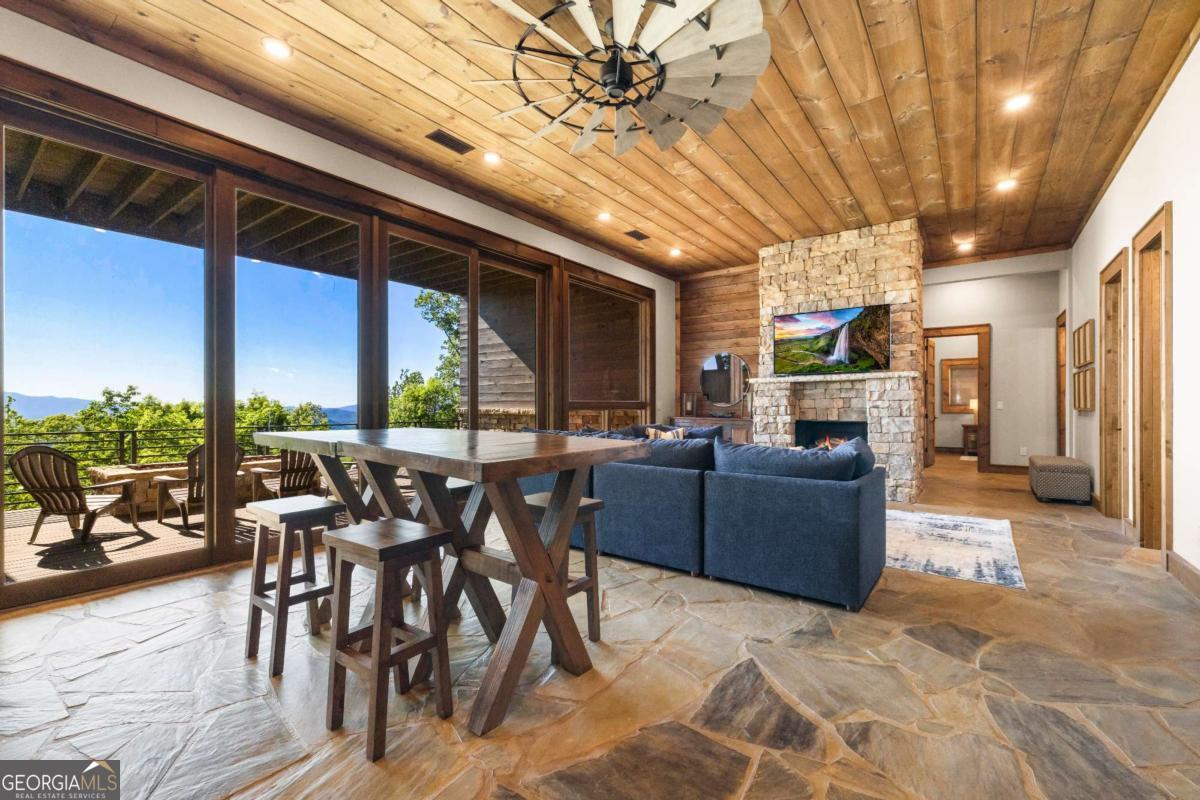 Mountain High - Residential