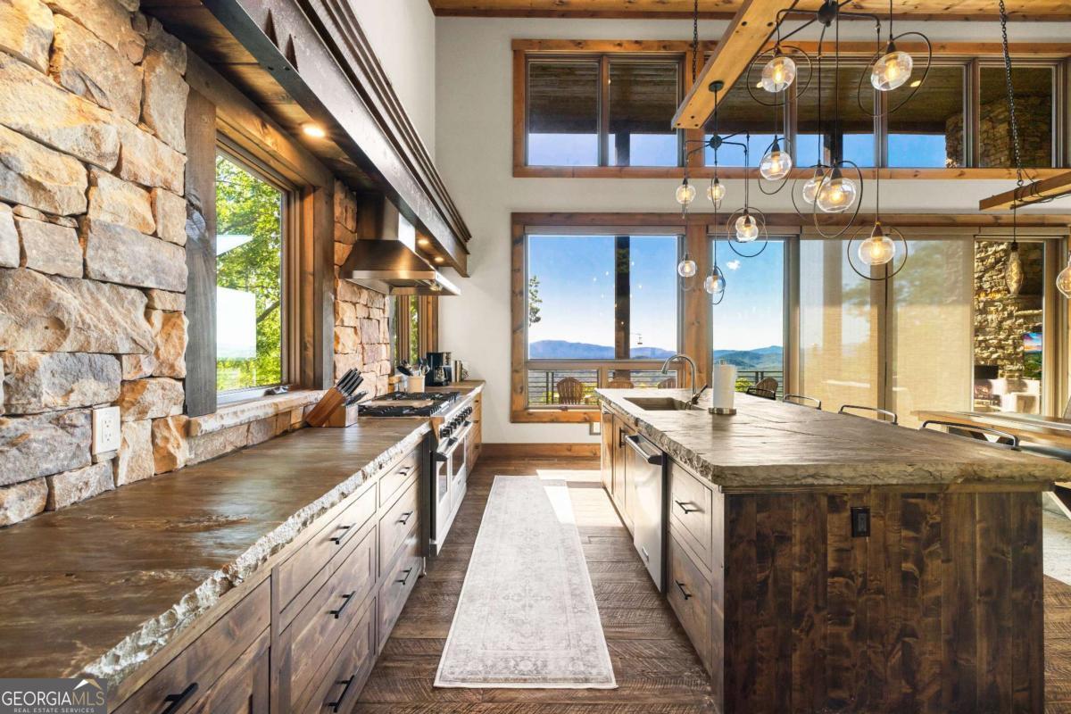 Mountain High - Residential