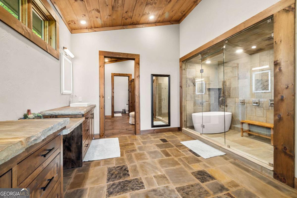 Mountain High - Residential