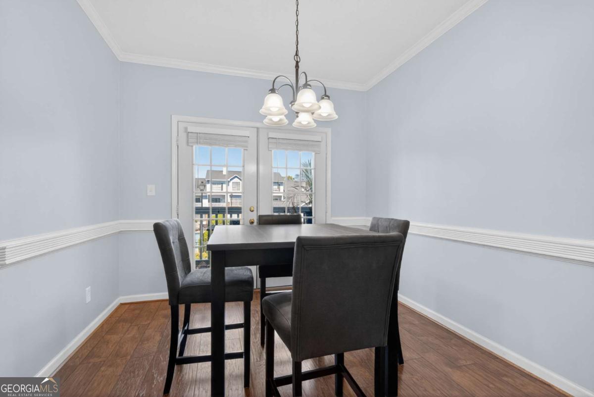 105 Vinings Forest CIR SE