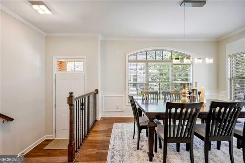 1210 Lavista CIR NE