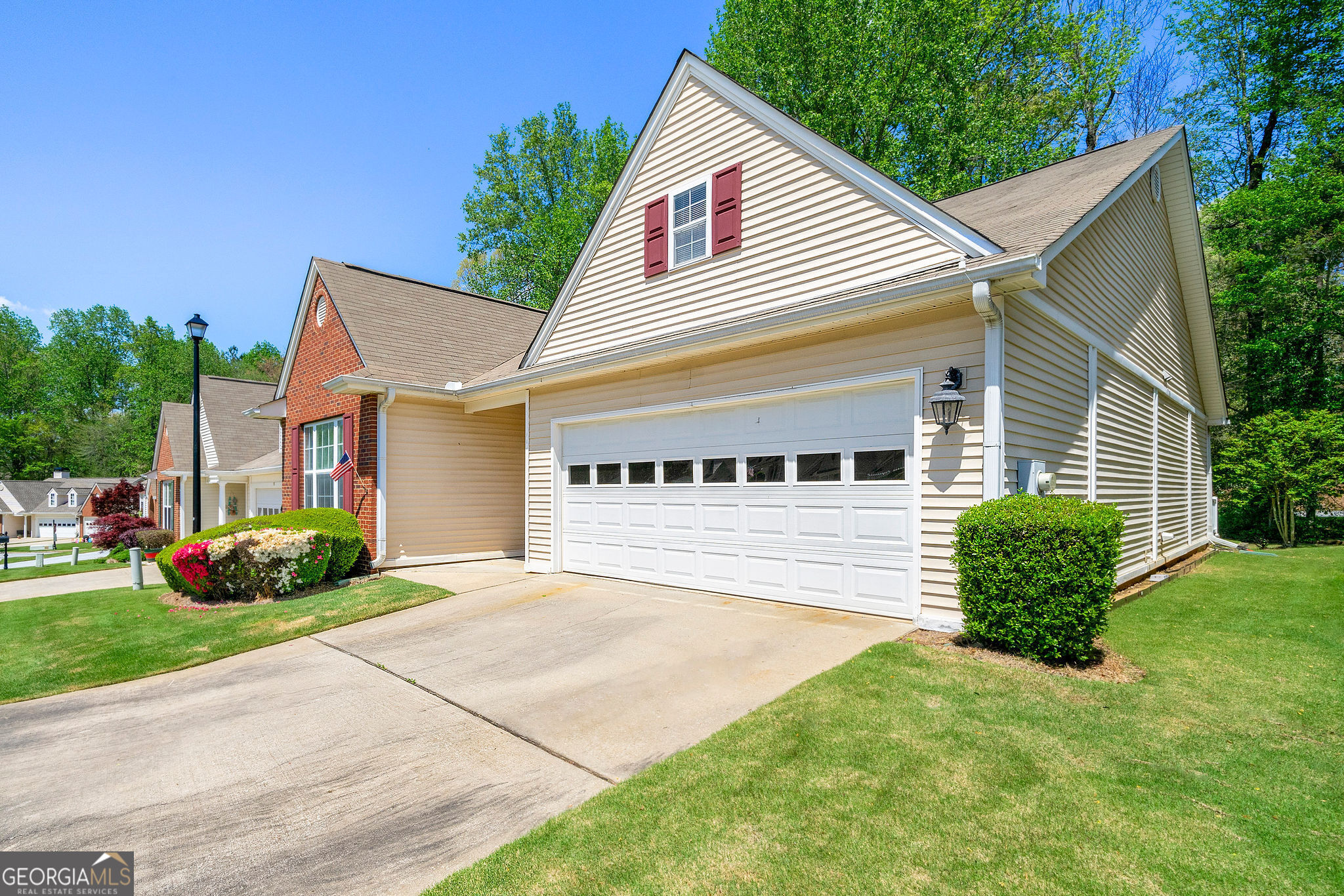 Peachtree City, Georgia 30269, United States, 2 Bedrooms Bedrooms, ,2 BathroomsBathrooms,Residential,Pending,104631