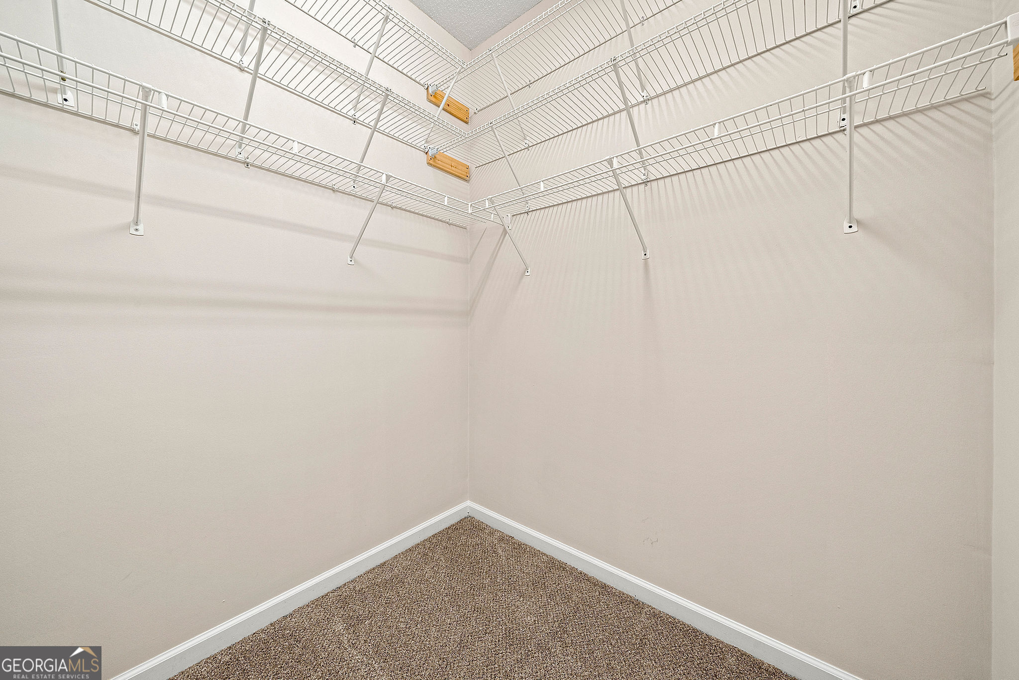 Peachtree City, Georgia 30269, United States, 2 Bedrooms Bedrooms, ,2 BathroomsBathrooms,Residential,Pending,104631