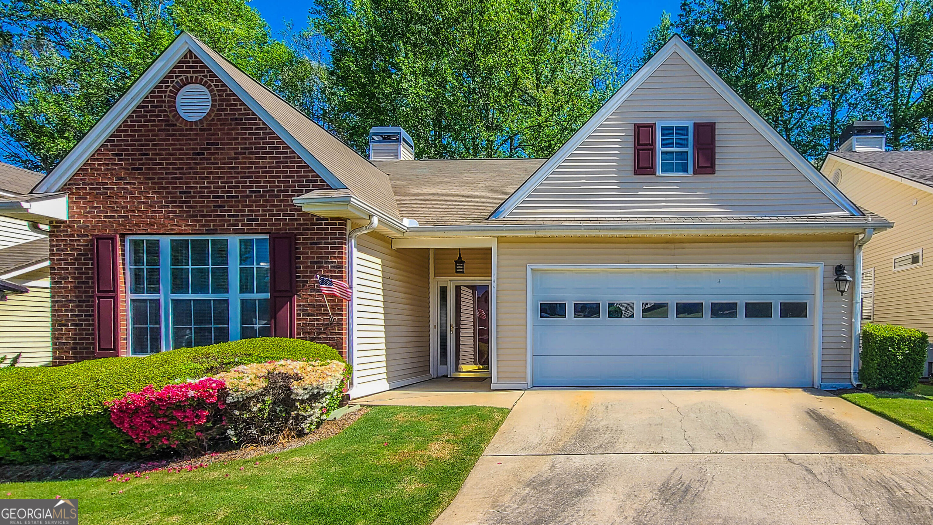 Peachtree City, Georgia 30269, United States, 2 Bedrooms Bedrooms, ,2 BathroomsBathrooms,Residential,Pending,104631