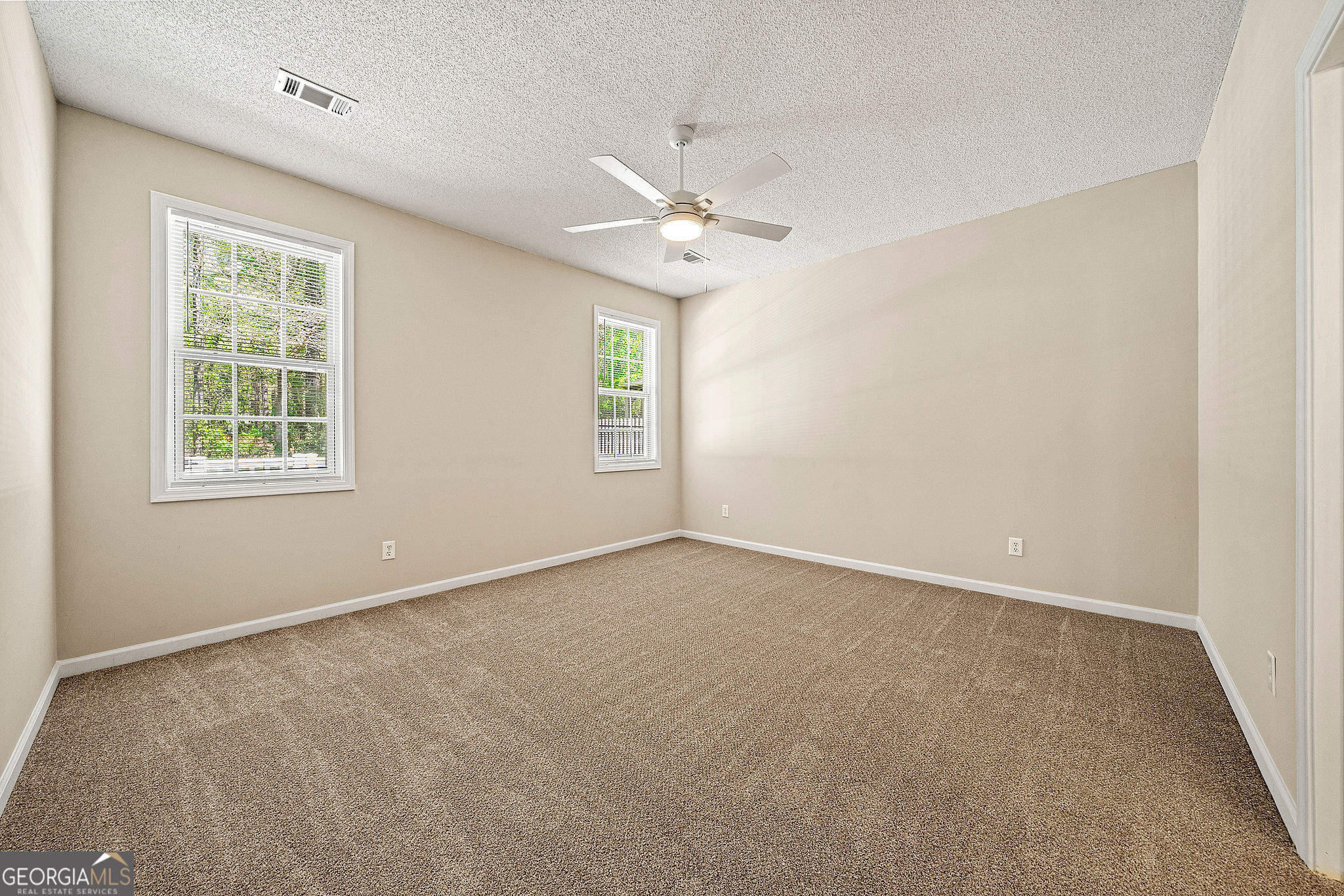 Peachtree City, Georgia 30269, United States, 2 Bedrooms Bedrooms, ,2 BathroomsBathrooms,Residential,Pending,104631