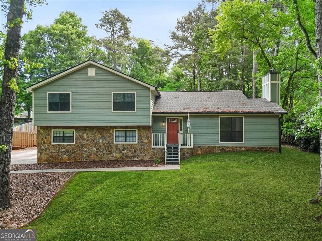 Photo of 3687 Foxwood Road, Peachtree Corners, GA 30096 (MLS # 10757715)