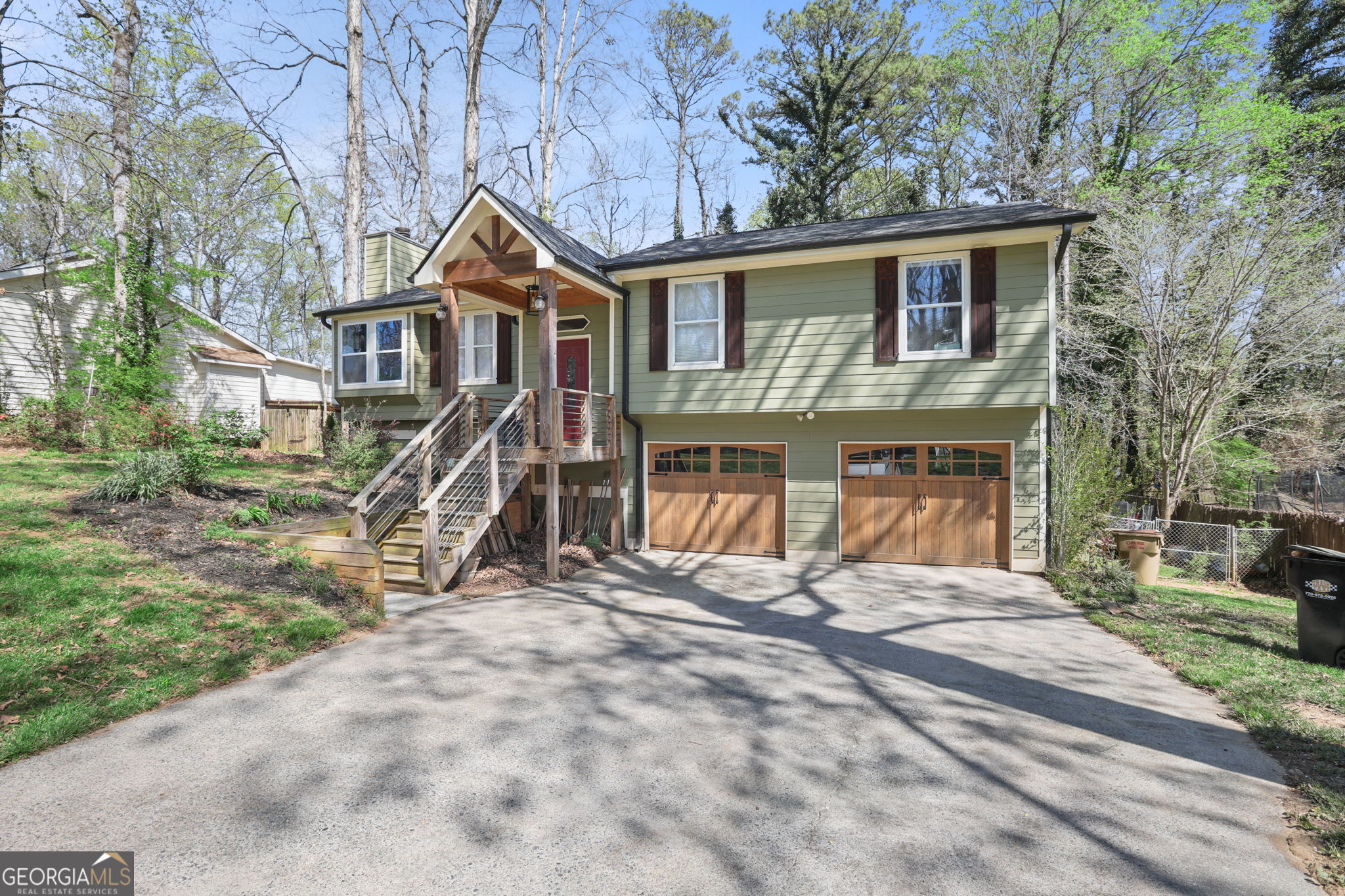 3400 Chastain XING