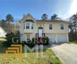 Newly remodeled 3 Bedroom 2 Bath split foyer floor plan. Fireside great room, kitchen with granite counters and stained cabinets, dining area. Large bonus room in lower level. Large lot. Great deck perfect for grilling or entertaining. Close to restaurants and shopping.