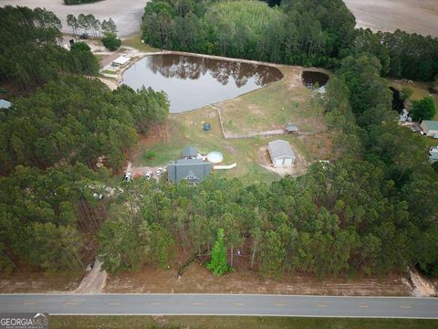 A home in Hazlehurst