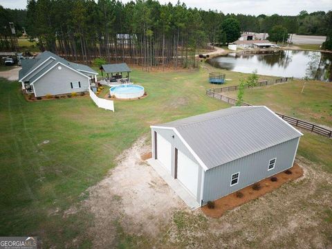 A home in Hazlehurst