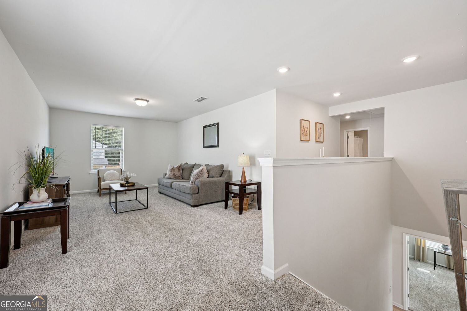 Lilburn, Georgia 30047, United States, 5 Bedrooms Bedrooms, ,4 BathroomsBathrooms,Residential,Pending,211865