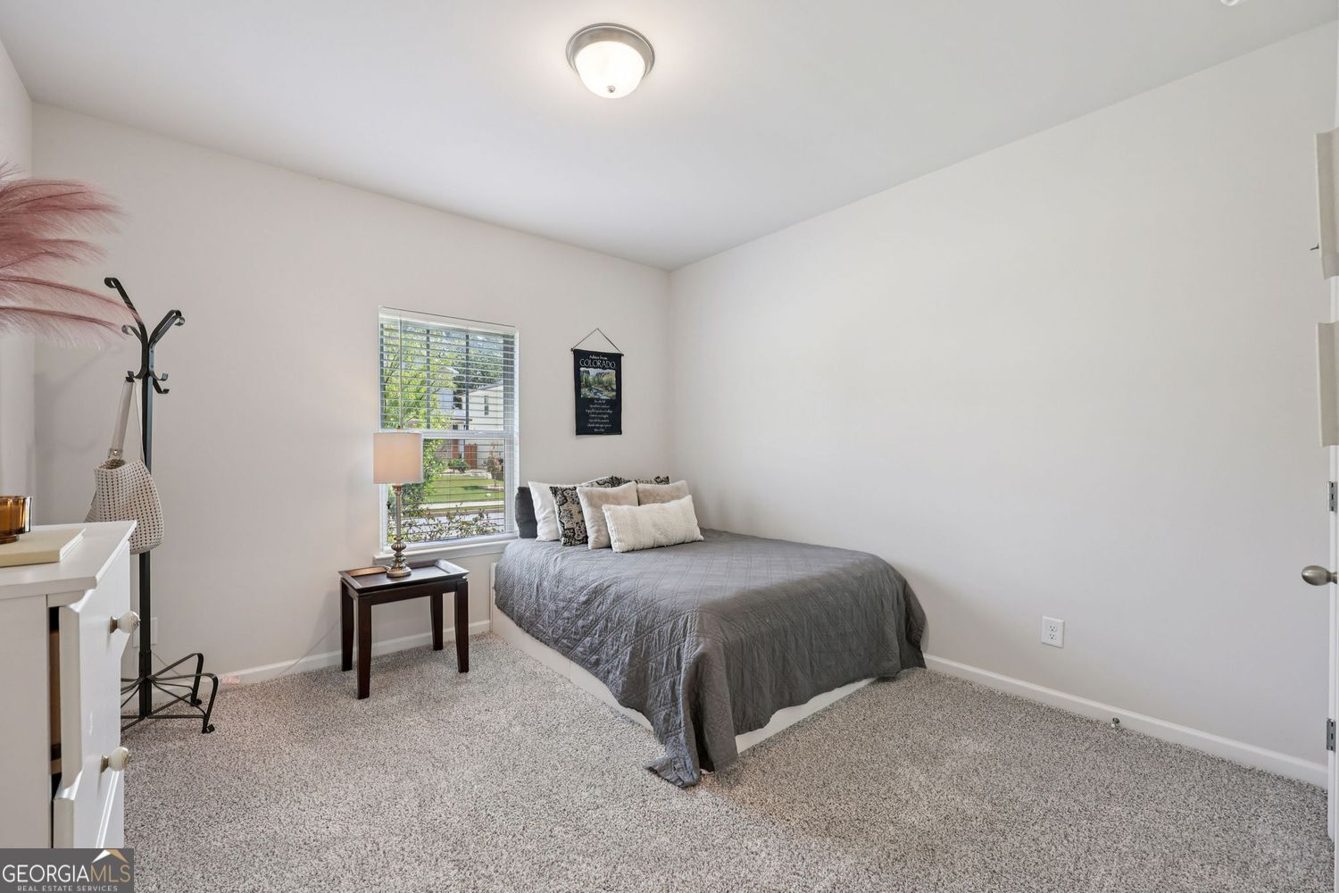 Lilburn, Georgia 30047, United States, 5 Bedrooms Bedrooms, ,4 BathroomsBathrooms,Residential,Pending,211865