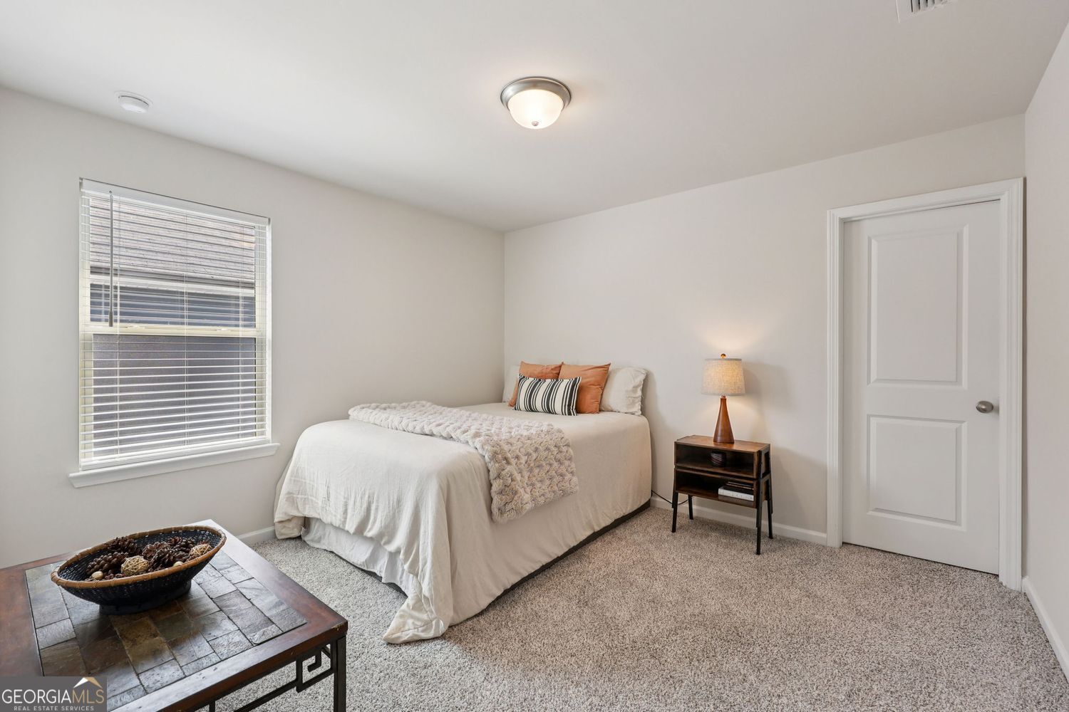 Lilburn, Georgia 30047, United States, 5 Bedrooms Bedrooms, ,4 BathroomsBathrooms,Residential,Pending,211865