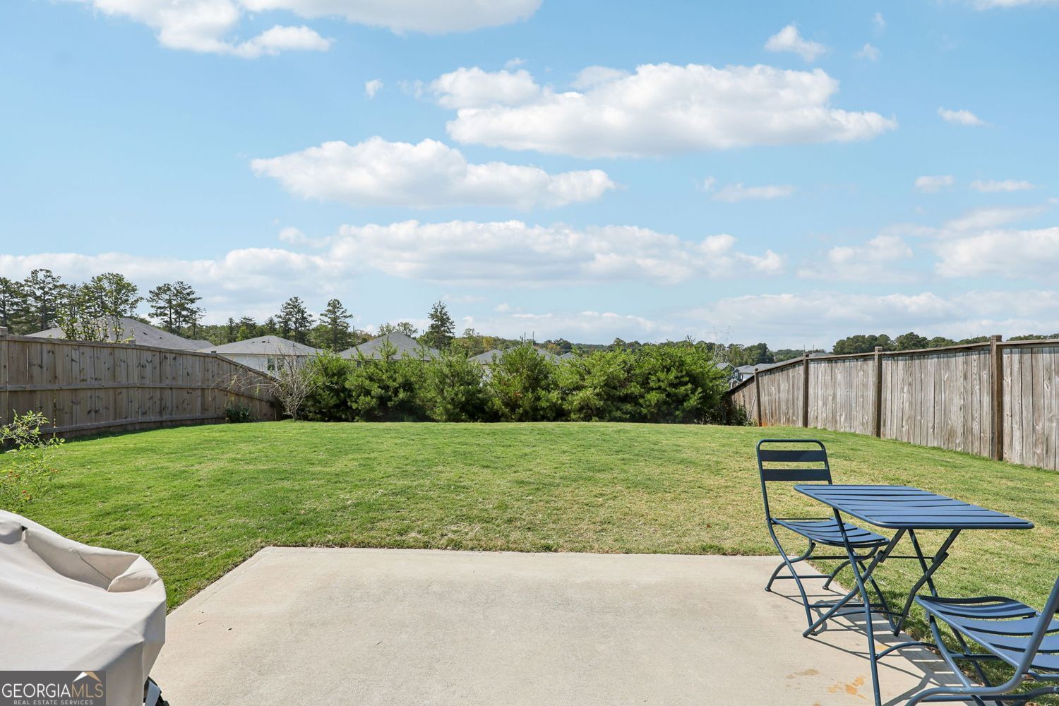 Lilburn, Georgia 30047, United States, 5 Bedrooms Bedrooms, ,4 BathroomsBathrooms,Residential,Pending,211865