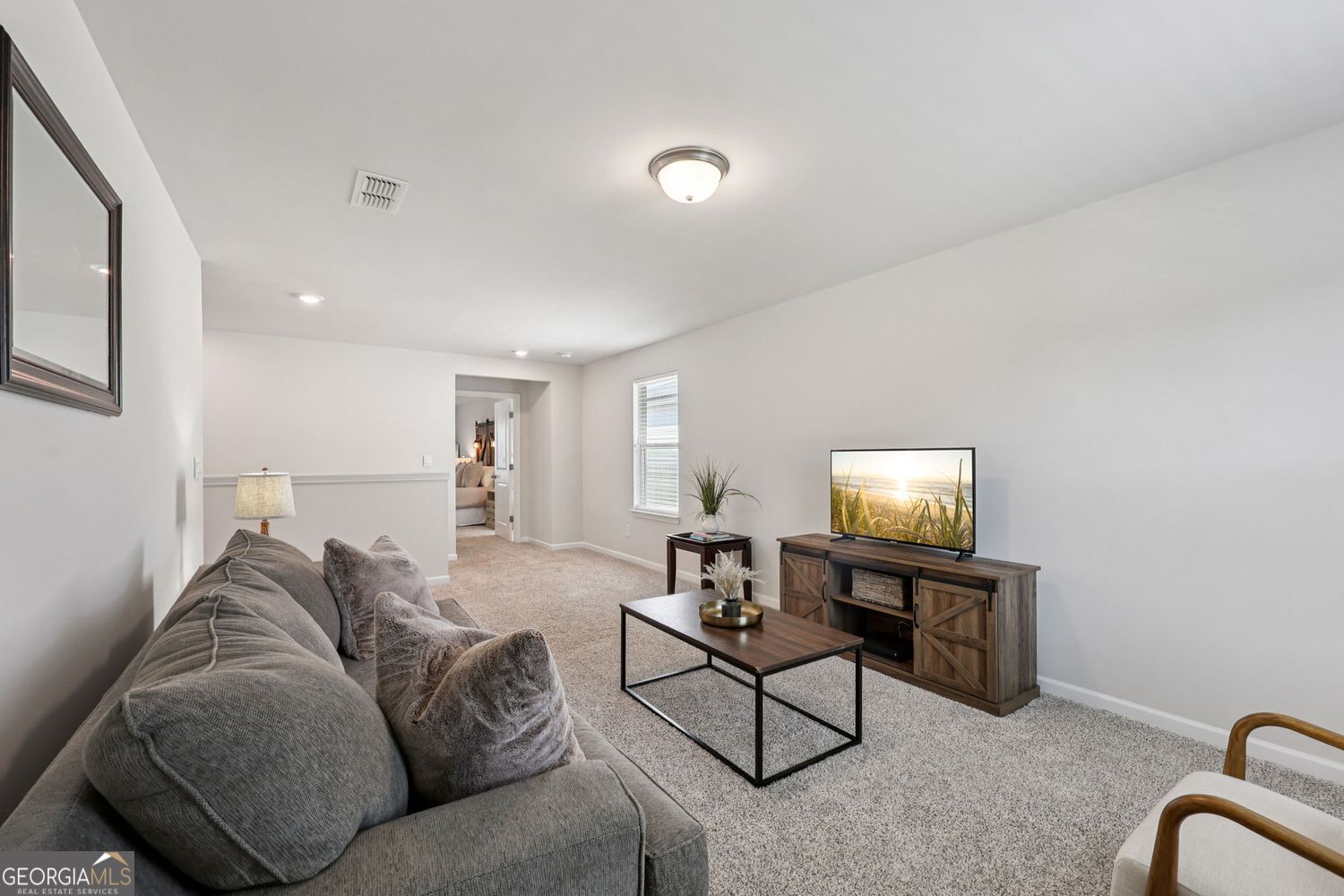 Lilburn, Georgia 30047, United States, 5 Bedrooms Bedrooms, ,4 BathroomsBathrooms,Residential,Pending,211865