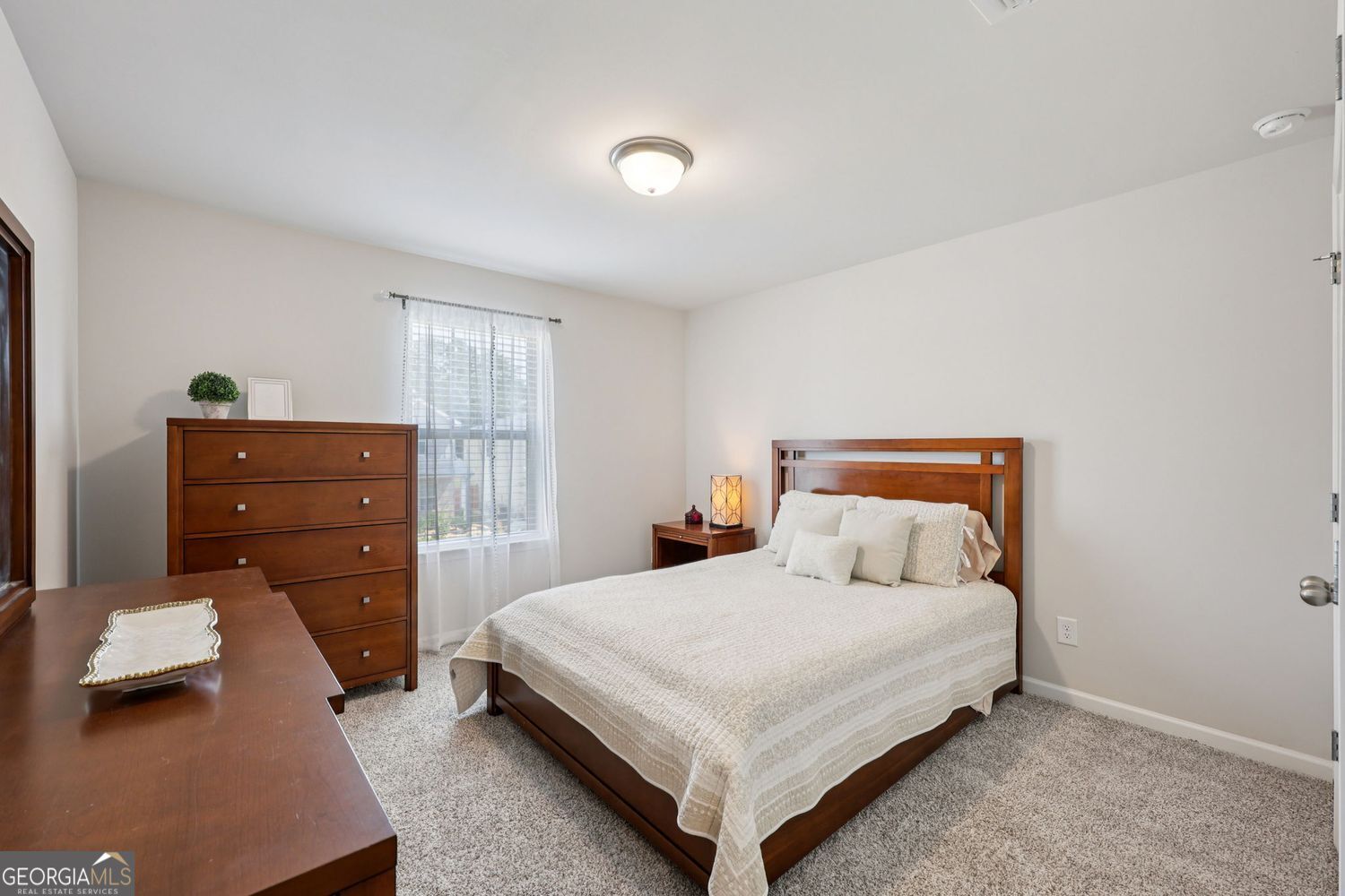 Lilburn, Georgia 30047, United States, 5 Bedrooms Bedrooms, ,4 BathroomsBathrooms,Residential,Pending,211865