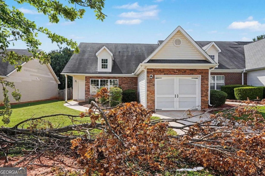 Photo of 945 City Park Drive, Mcdonough, GA 30252 (MLS # 10844322)