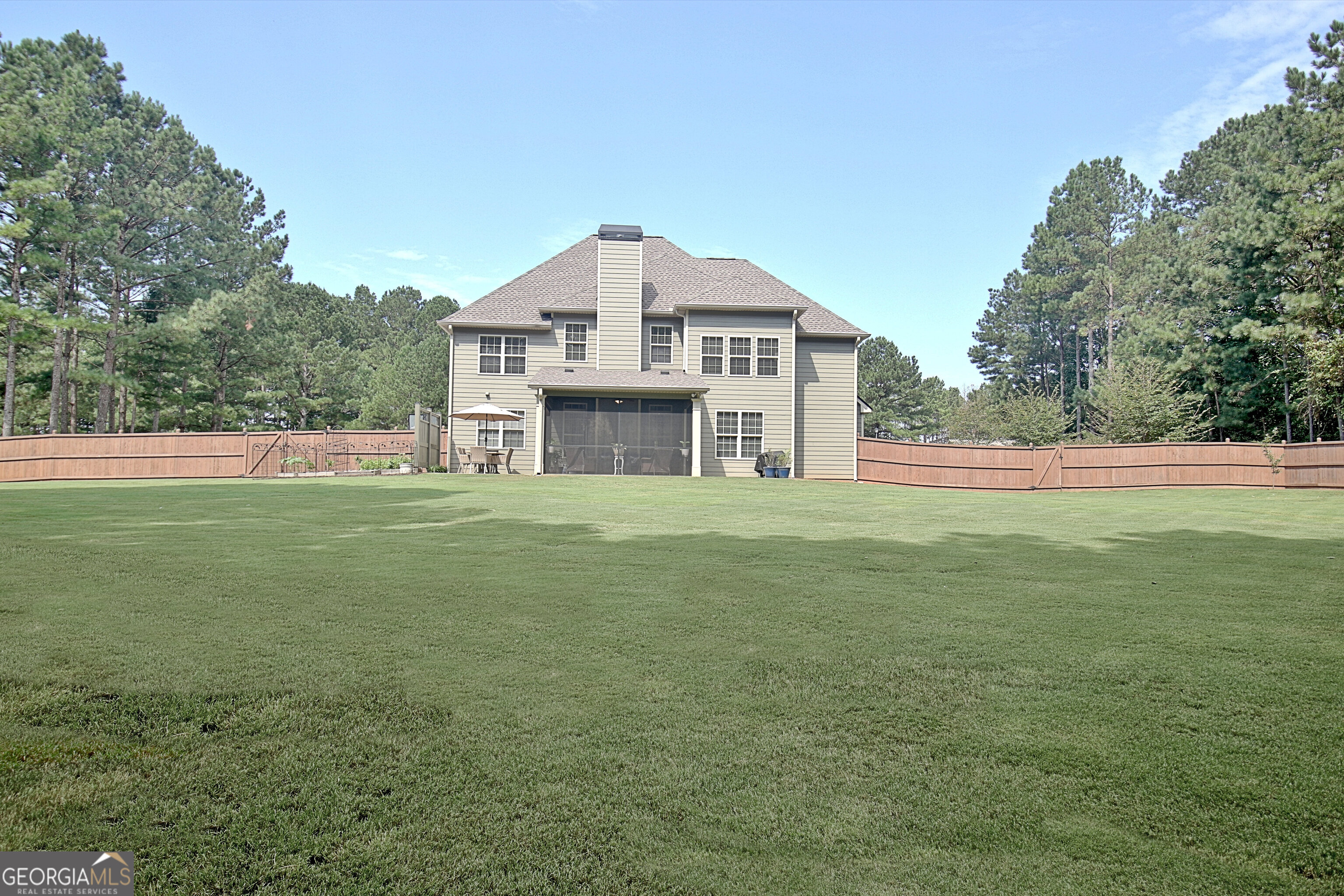 Senoia, Georgia 30276, United States, 5 Bedrooms Bedrooms, ,4 BathroomsBathrooms,Residential,Active,197096