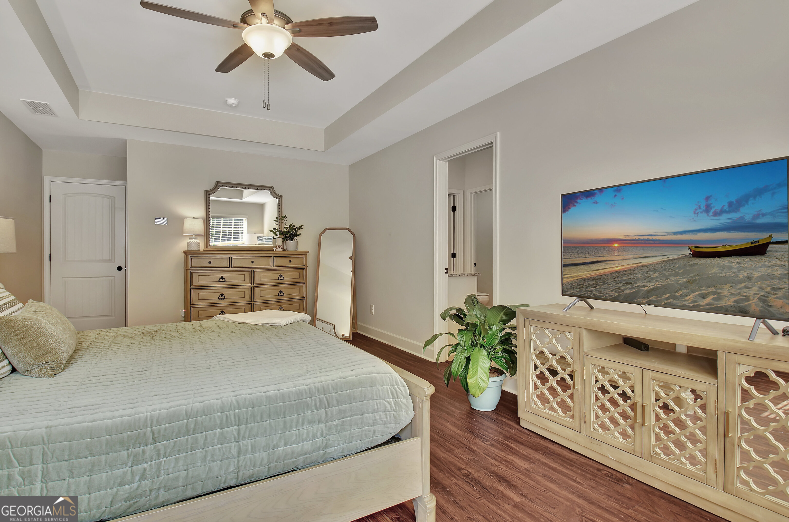 Senoia, Georgia 30276, United States, 5 Bedrooms Bedrooms, ,4 BathroomsBathrooms,Residential,Active,197096