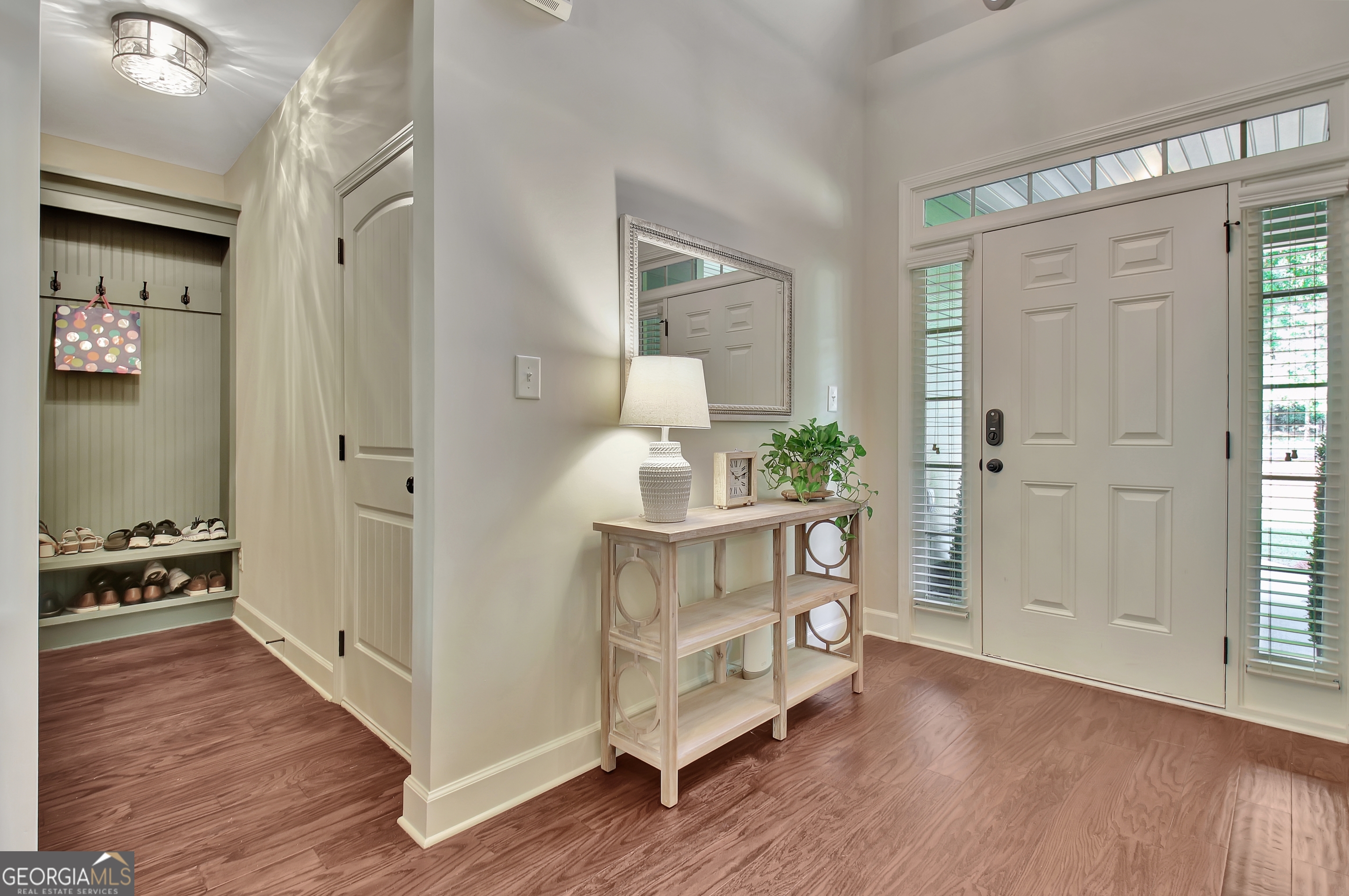 Senoia, Georgia 30276, United States, 5 Bedrooms Bedrooms, ,4 BathroomsBathrooms,Residential,Active,197096