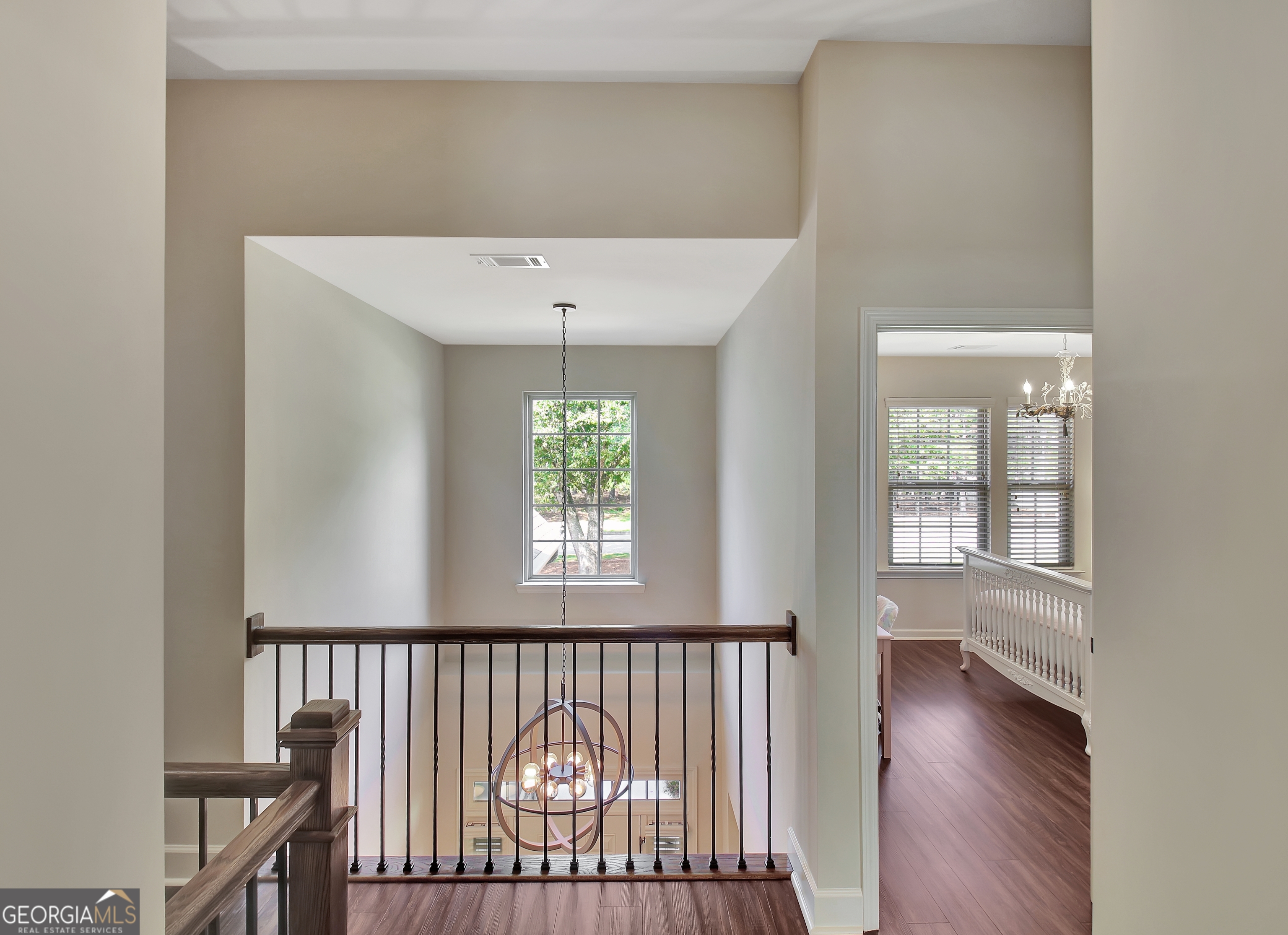 Senoia, Georgia 30276, United States, 5 Bedrooms Bedrooms, ,4 BathroomsBathrooms,Residential,Active,197096