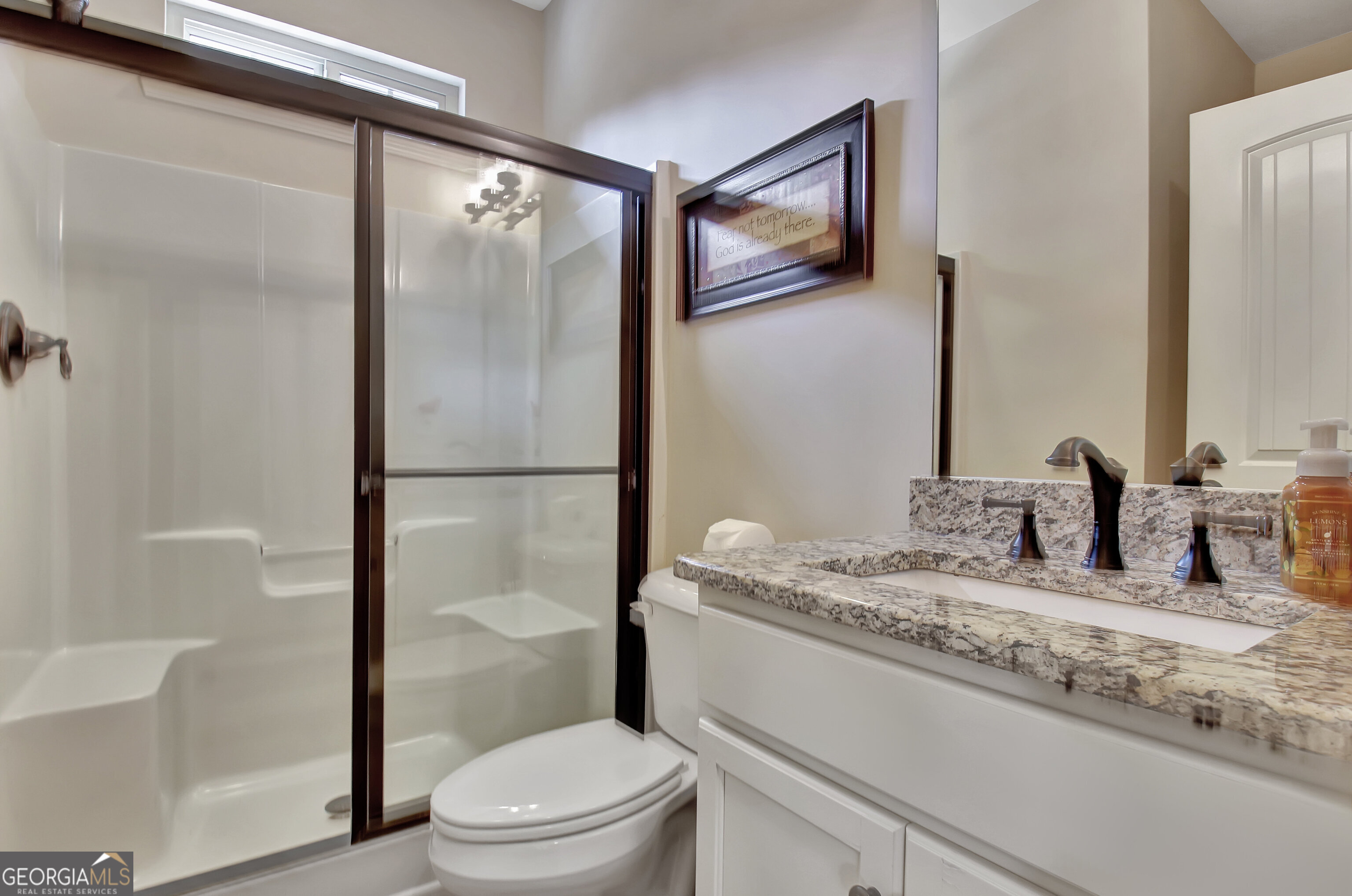 Senoia, Georgia 30276, United States, 5 Bedrooms Bedrooms, ,4 BathroomsBathrooms,Residential,Active,197096