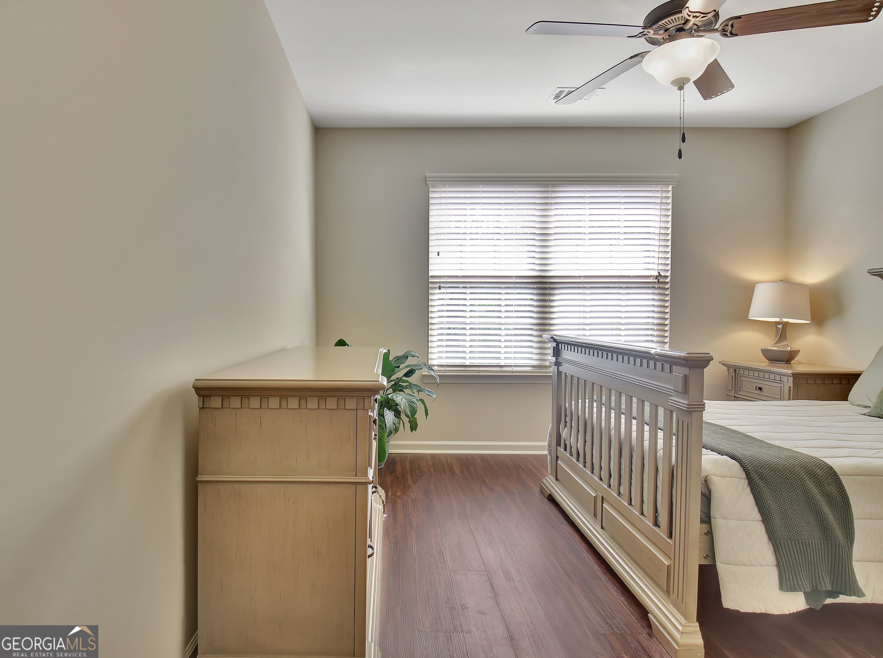 Senoia, Georgia 30276, United States, 5 Bedrooms Bedrooms, ,4 BathroomsBathrooms,Residential,Active,197096