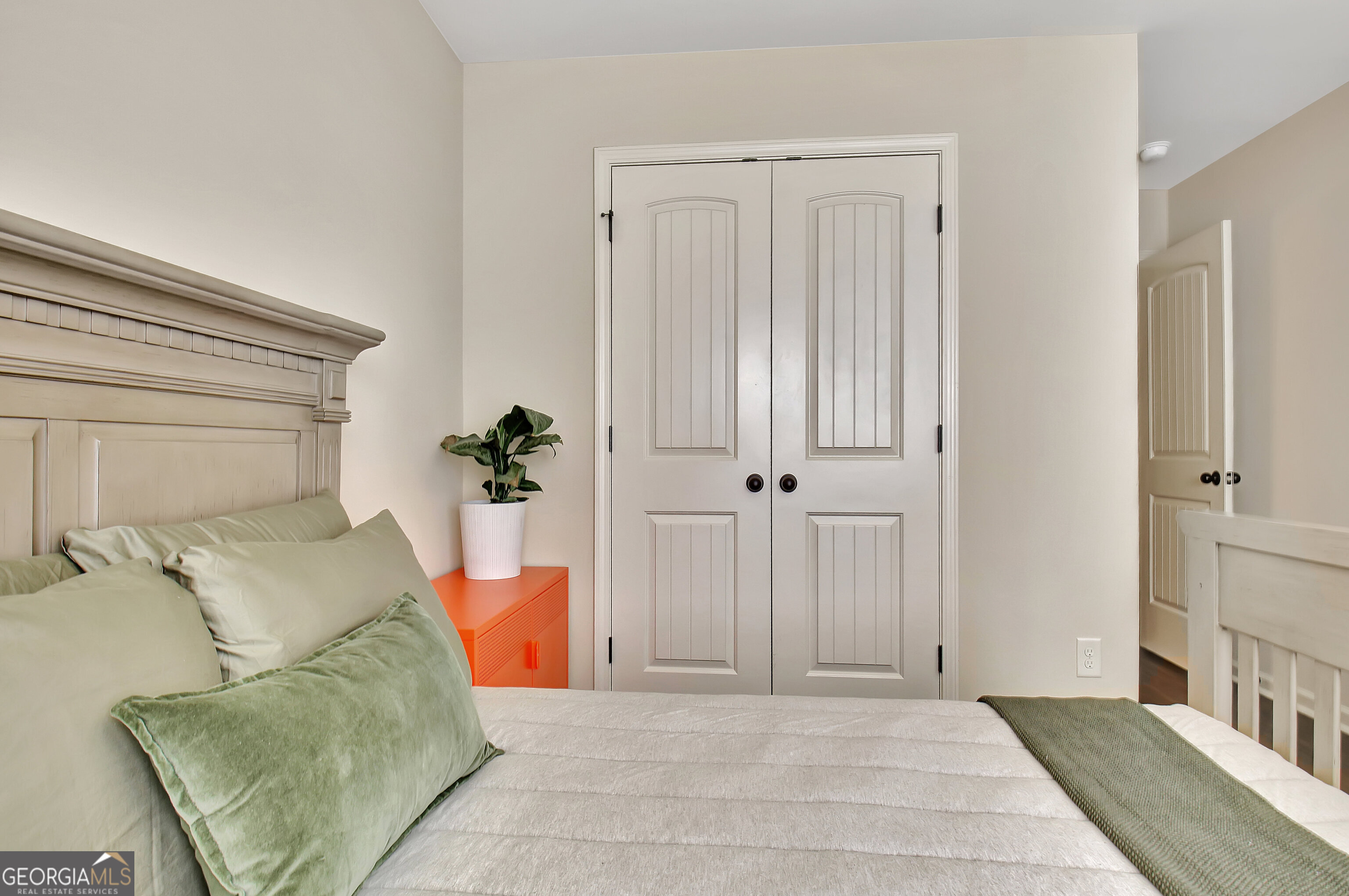 Senoia, Georgia 30276, United States, 5 Bedrooms Bedrooms, ,4 BathroomsBathrooms,Residential,Active,197096