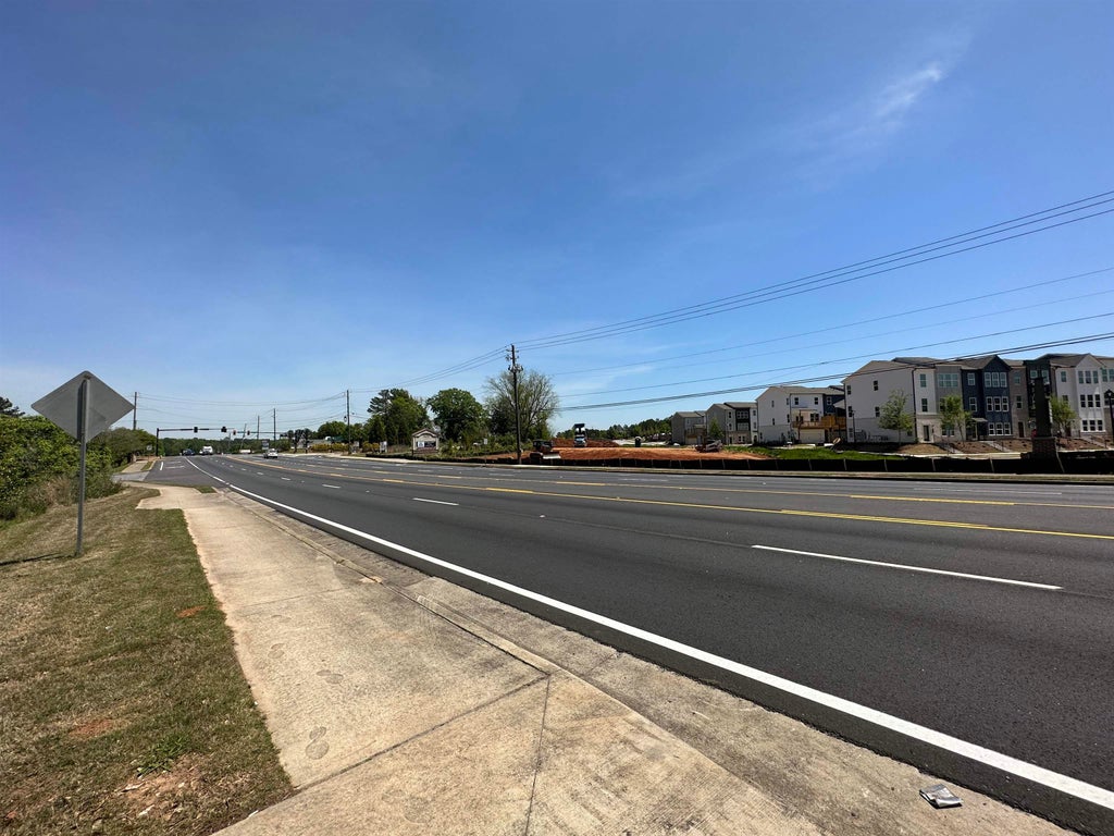 Photo of 0 Lawrenceville Highway, Lilburn, GA 30047 (MLS # 10115702)