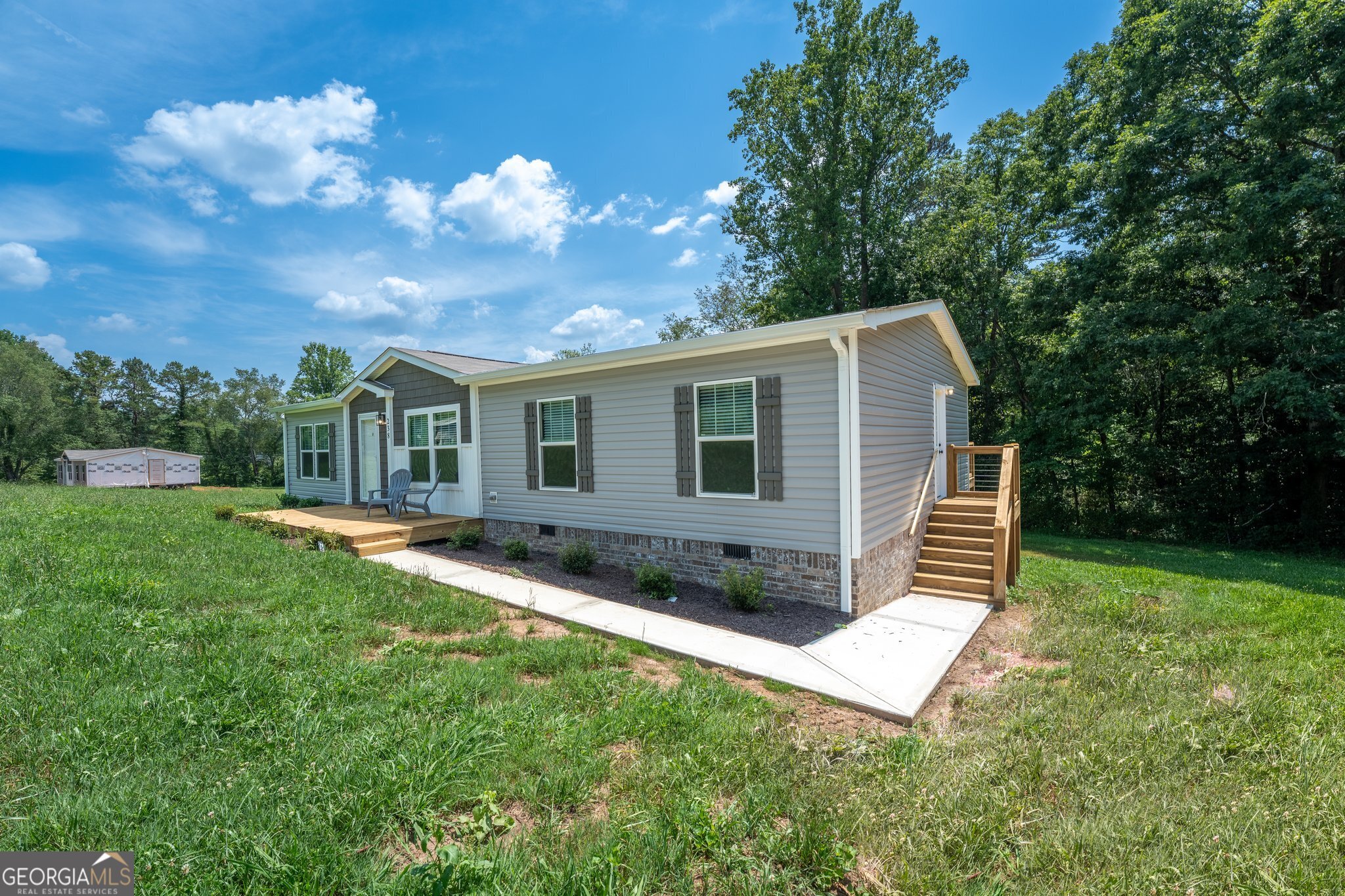 Clarkesville, Georgia 30523, United States, 3 Bedrooms Bedrooms, ,2 BathroomsBathrooms,Residential,Active,138131