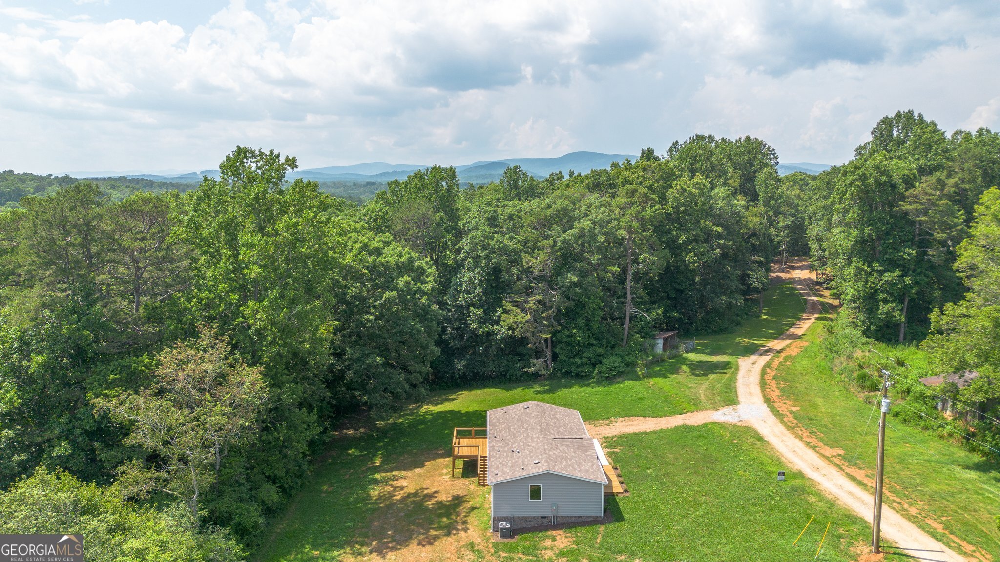 Clarkesville, Georgia 30523, United States, 3 Bedrooms Bedrooms, ,2 BathroomsBathrooms,Residential,Active,138131