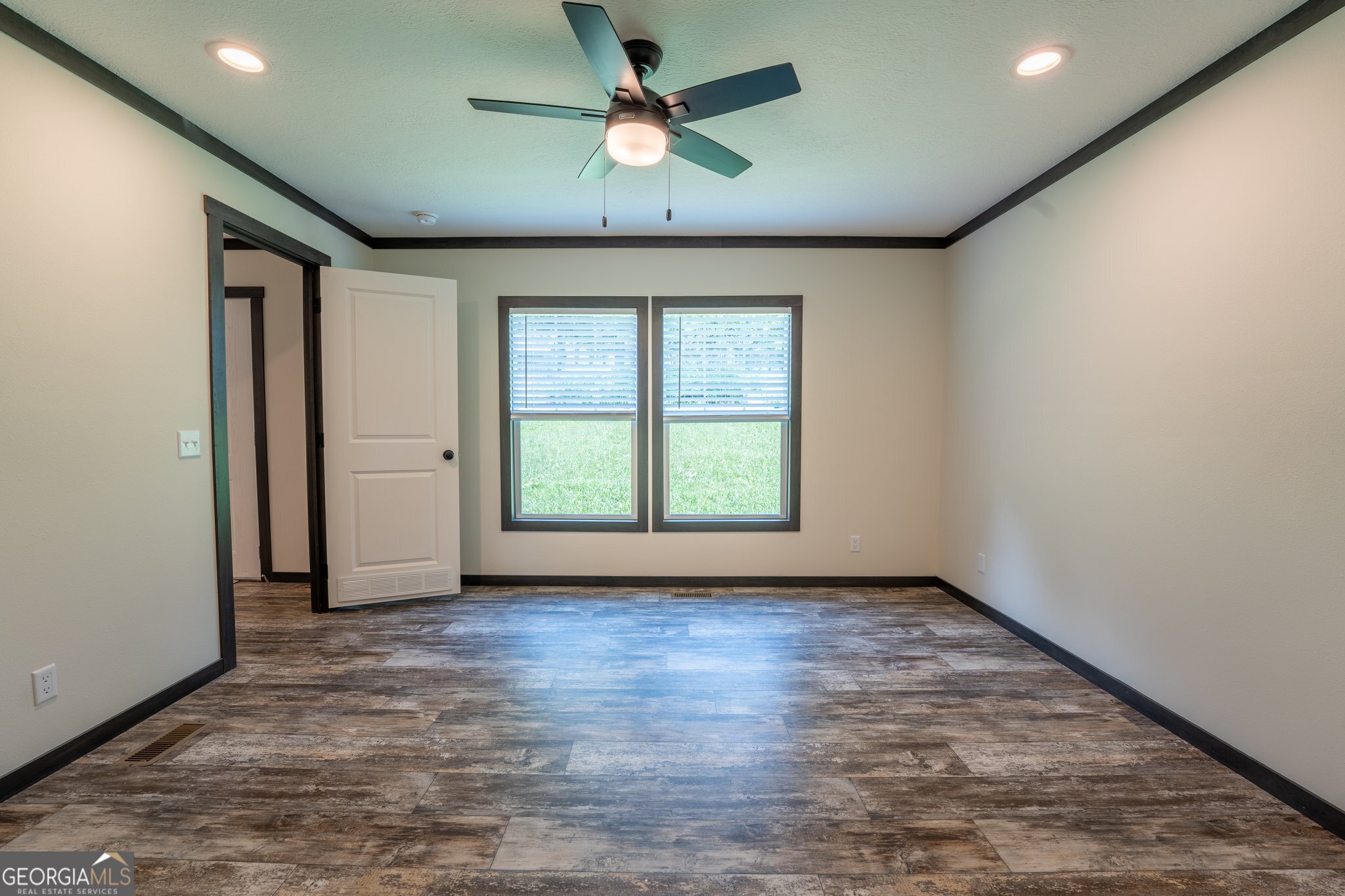 Clarkesville, Georgia 30523, United States, 3 Bedrooms Bedrooms, ,2 BathroomsBathrooms,Residential,Active,138131