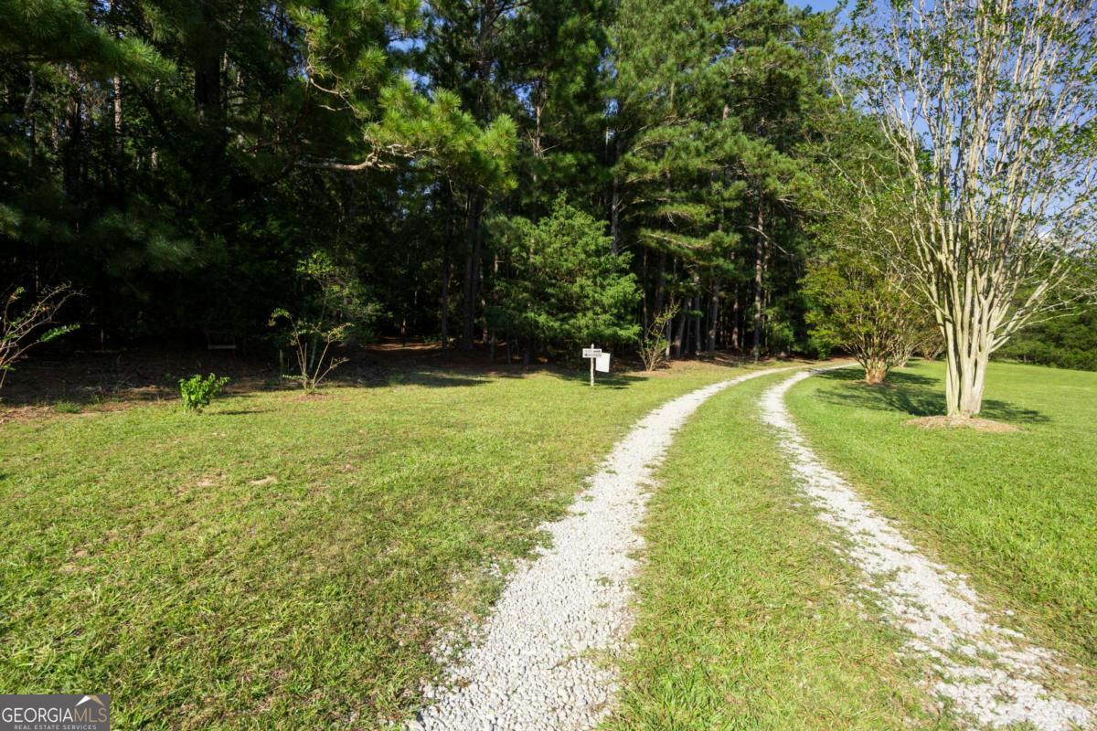 1348 Barwick Hill RD